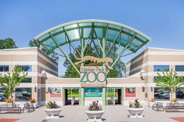  - Super 8 Hotel North Evansville