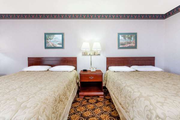  - Super 8 Hotel North Evansville