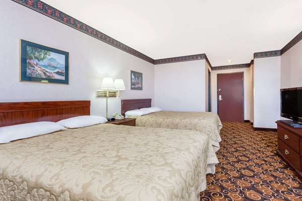  - Super 8 Hotel North Evansville