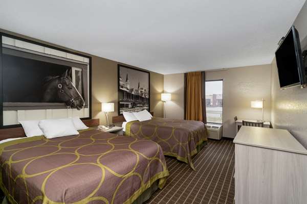  - Super 8 Hotel Shepherdsville - I-65, Exit 117