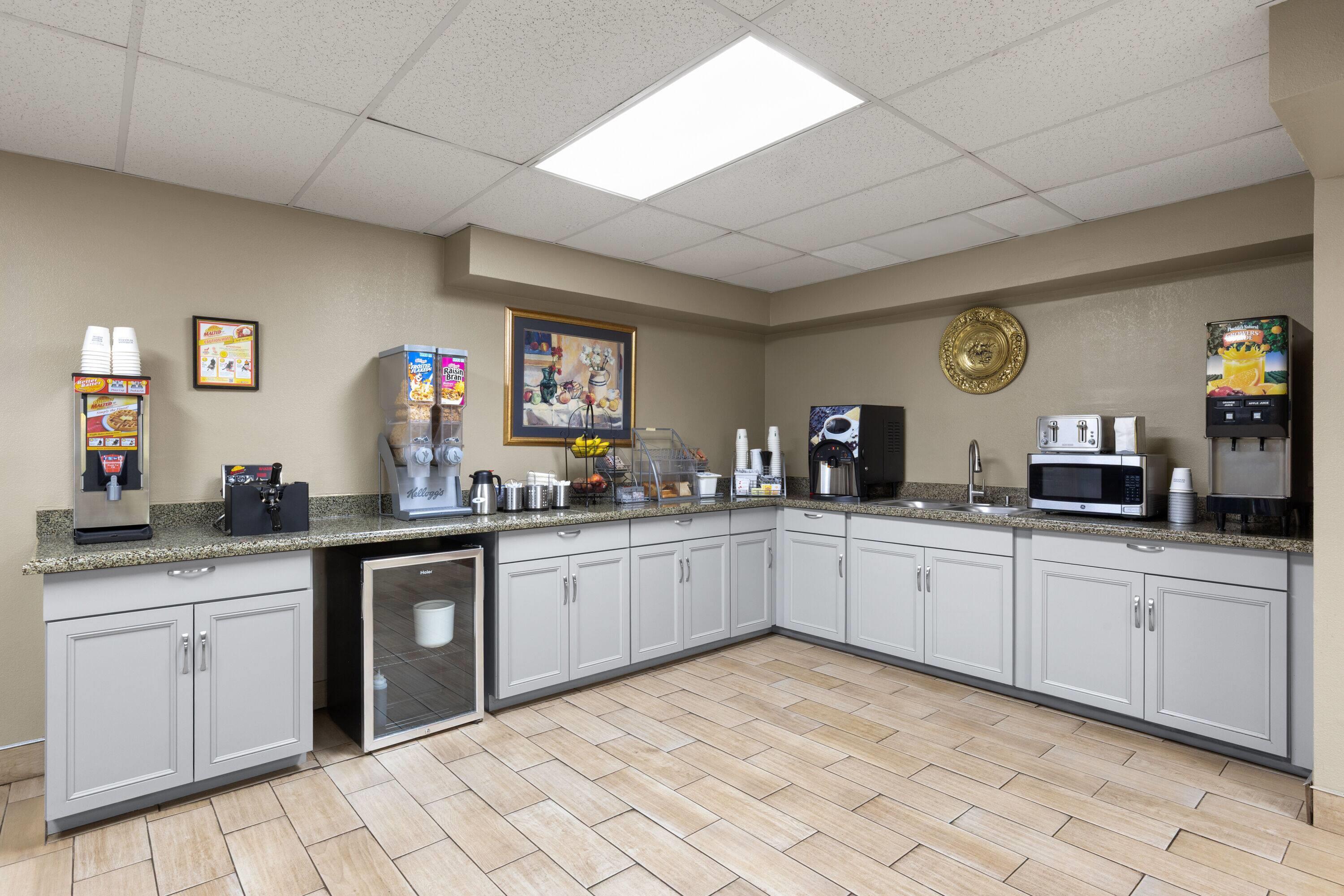 Property amenity | Super 8 by Wyndham Shepherdsville - Louisville South I65