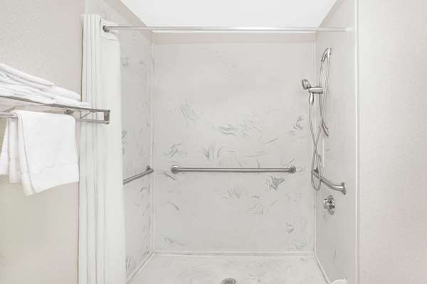  - Super 8 Motel Bulls Gap