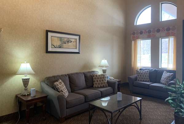  - Super 8 Hotel Oswego Road Liverpool - I-90, Exit 38