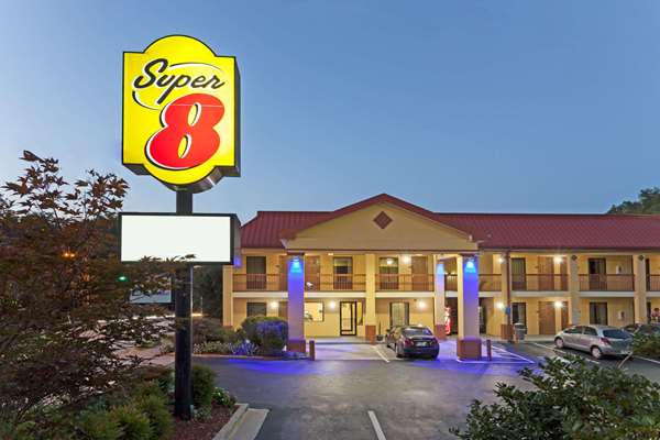 Exterior view - Super 8 Motel Downtown Decatur