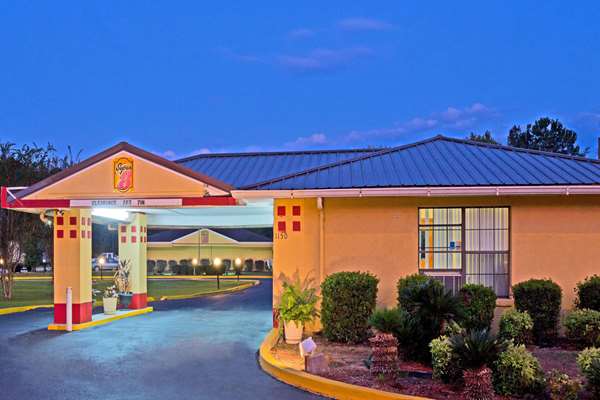 Exterior view - Super 8 Hotel Chipley - I-10, Exit 120