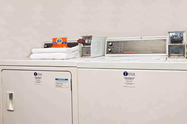  - Super 8 Hotel Chipley - I-10, Exit 120