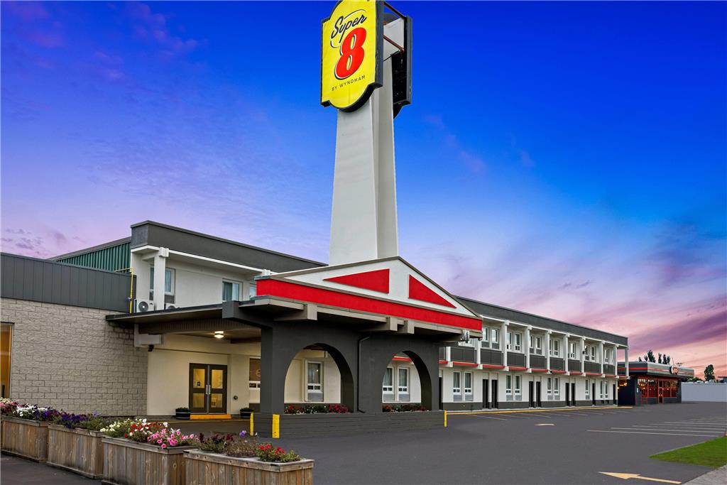 Super 8 Thunder Bay