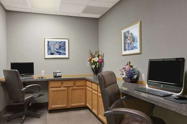 Conference Area - Wingate by Wyndham Pueblo - I-25, Exit 102