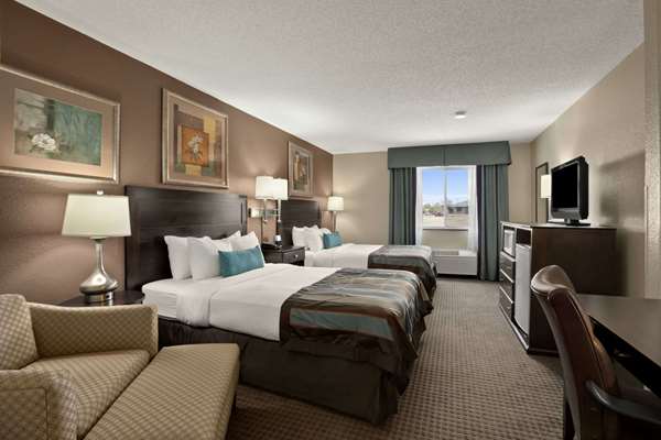  - Wingate by Wyndham Pueblo - I-25, Exit 102