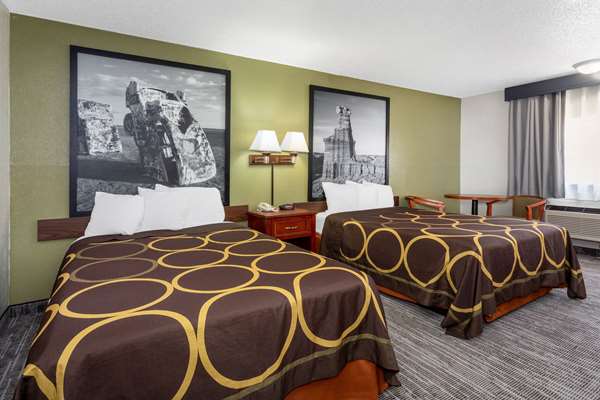  - Super 8 Motel Central Amarillo - I-40, Exit 72A