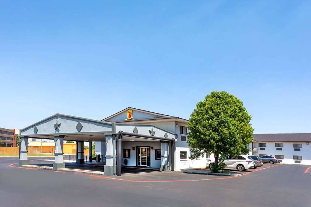 Super 8 Amarillo Central TX