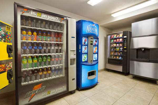  - Super 8 Hotel Ferndale - I-5, Exit 262