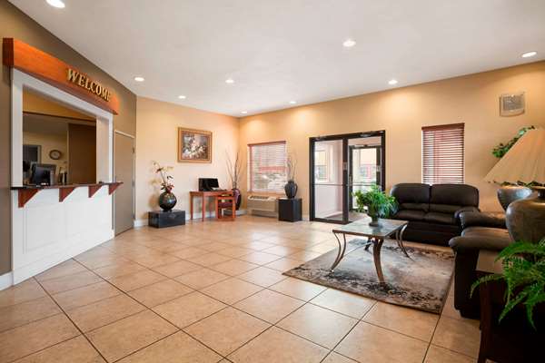  - Super 8 Hotel Ferndale - I-5, Exit 262