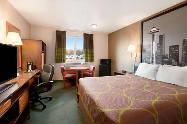  - Super 8 Hotel Ferndale - I-5, Exit 262