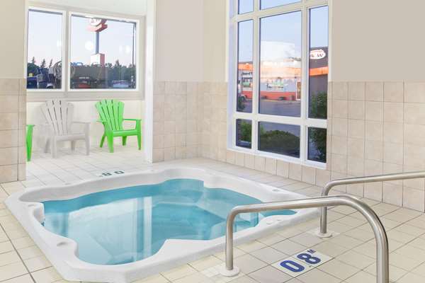Pool - Super 8 Hotel Brandon