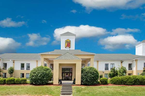 Exterior view - Super 8 Motel Clemmons - I-40, Exit 184