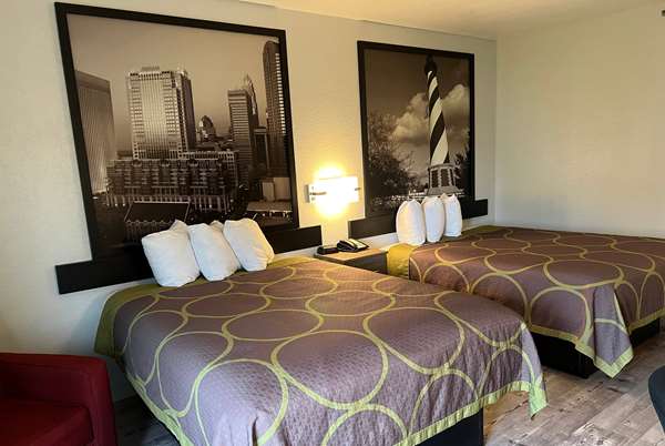  - Super 8 Motel Clemmons - I-40, Exit 184