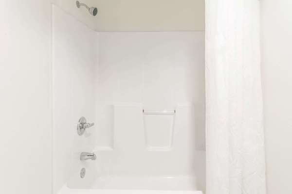  - Super 8 Hotel Dewitt