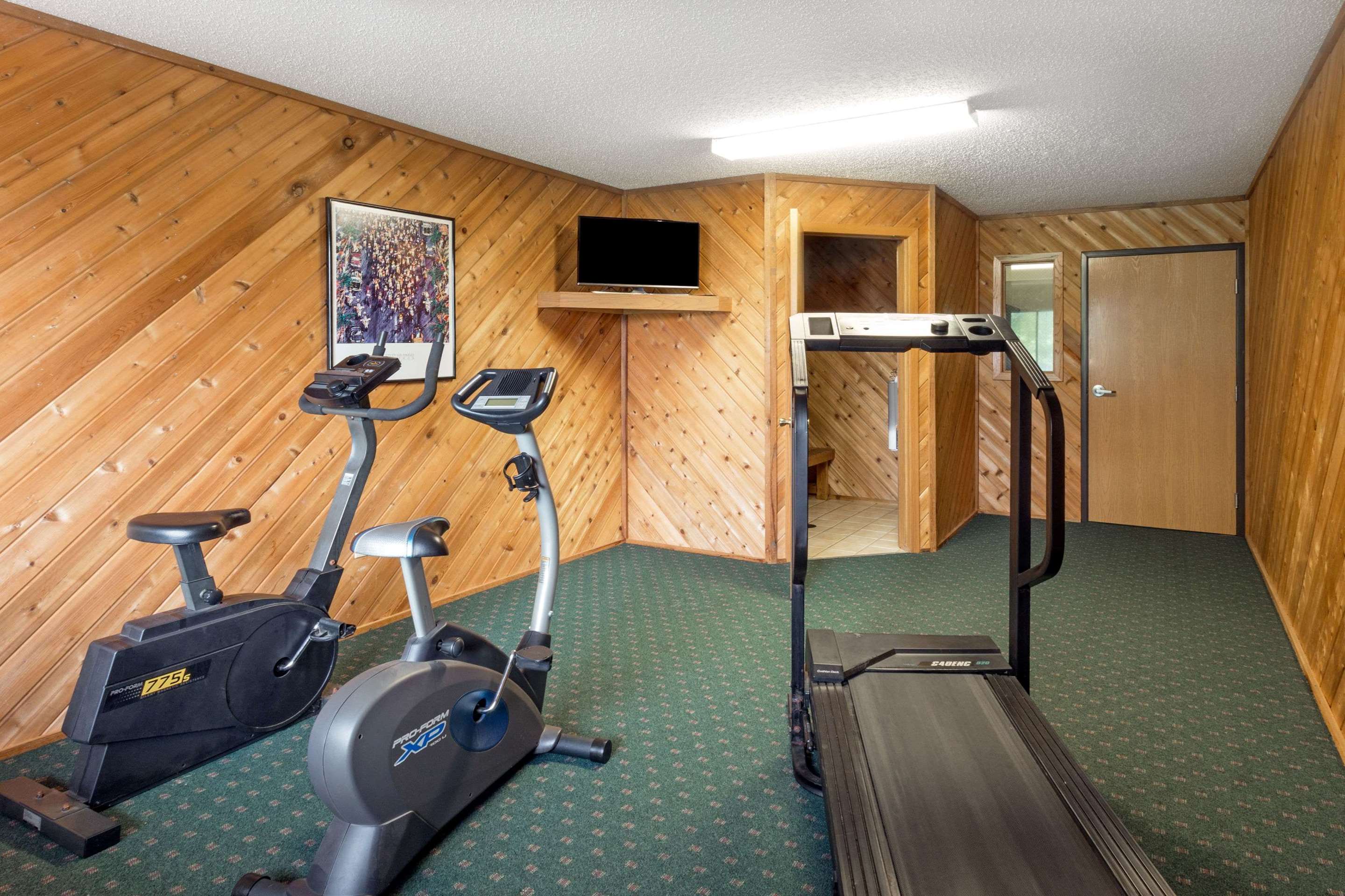 Health club | Super 8 by Wyndham Dewitt