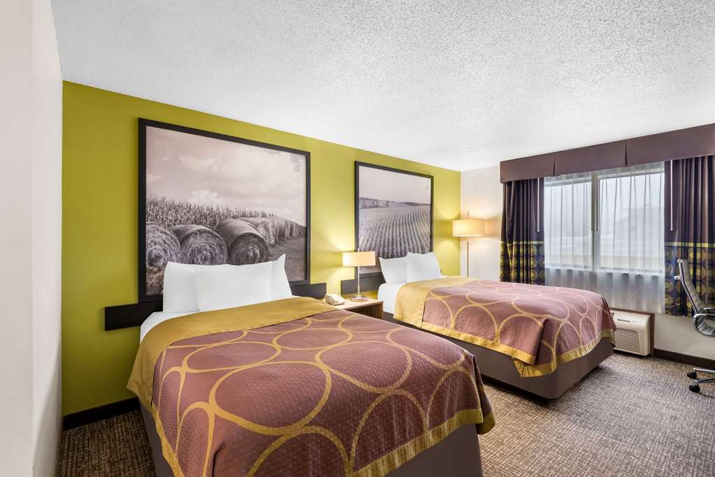 SUPER 8 BY WYNDHAM OELWEIN-guestroom-Guest Room,On-Site,Double Room.jpg