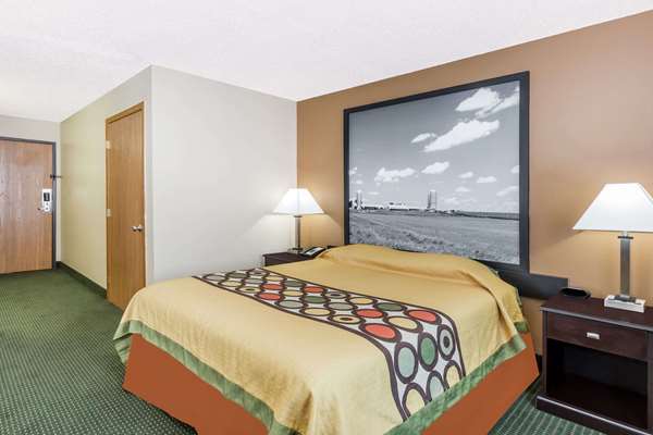  - Super 8 Hotel Jefferson