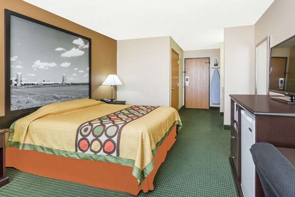  - Super 8 Hotel Jefferson