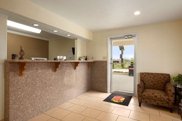 - Super 8 Motel Pleasanton