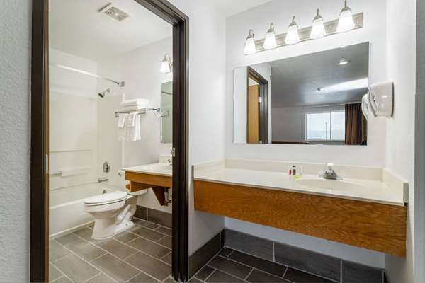  - Super 8 Hotel The Dalles