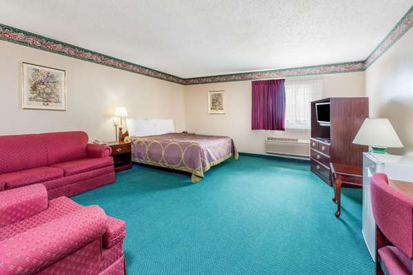 - Super 8 Hotel Jerseyville