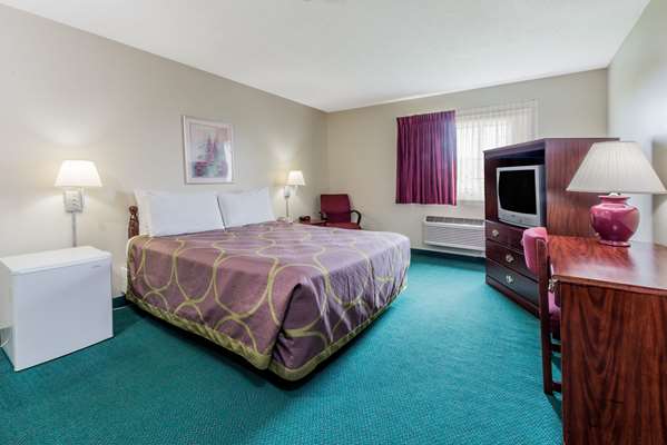  - Super 8 Hotel Jerseyville