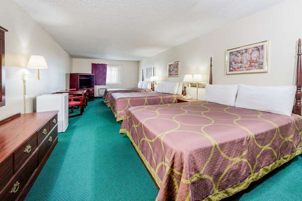  - Super 8 Hotel Jerseyville