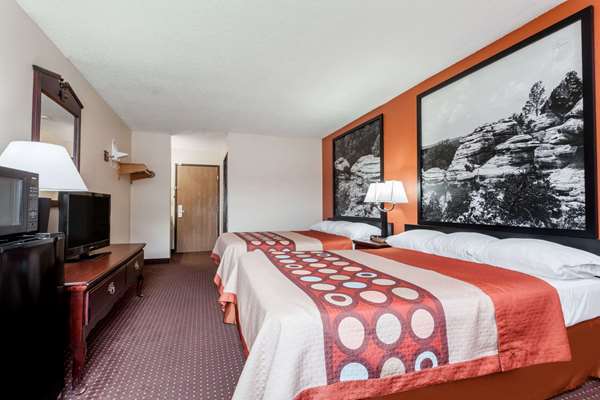  - Super 8 Motel Harrisburg