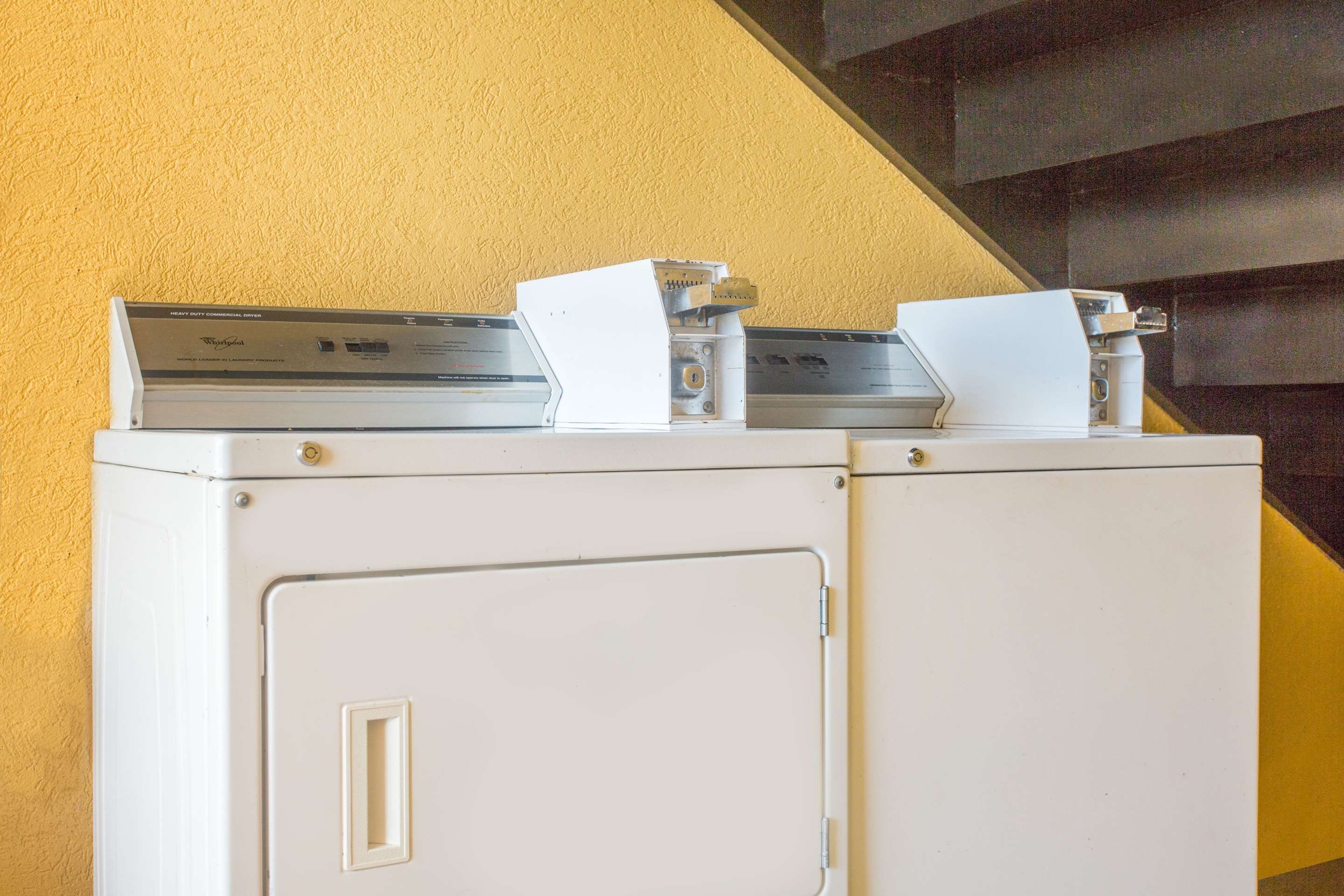 Laundry | Super 8 by Wyndham Dublin