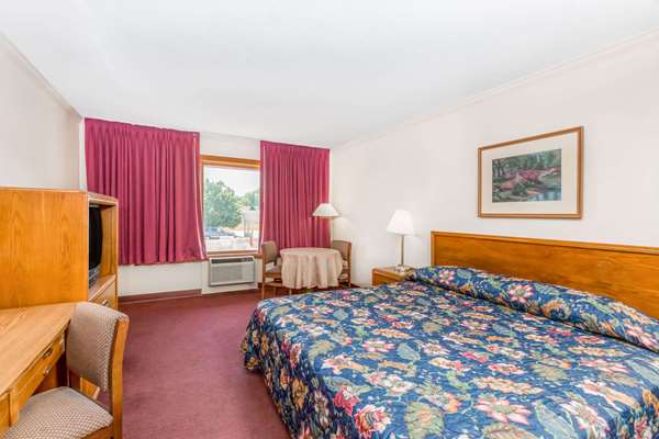  - Knights Inn & Suites South Sioux City