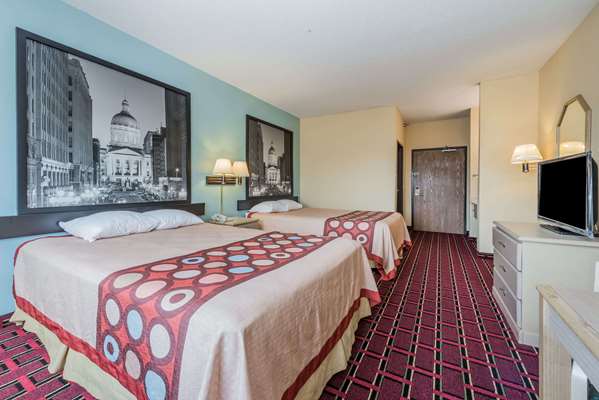  - Super 8 Hotel Martinsville