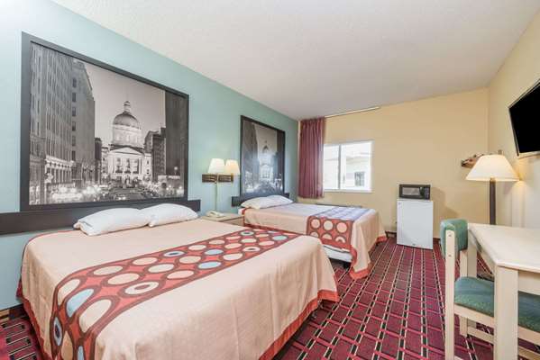  - Super 8 Hotel Martinsville