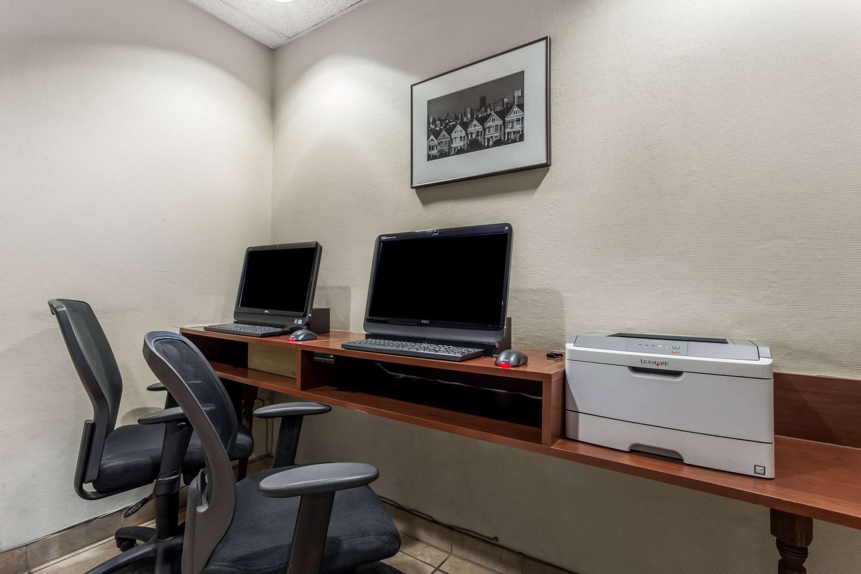 Business Center | Travelodge by Wyndham San Francisco Airport North