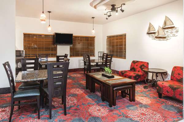  - Days Inn Pleasant Ridge Road Arlington - I-20, Exit 449