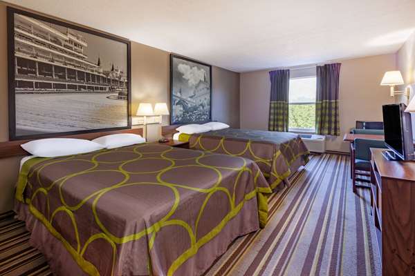  - Super 8 Hotel La Grange - I-71, Exit 22