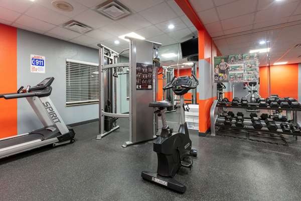Fitness/ Exercise Room - Wingate by Wyndham Hotel Irving