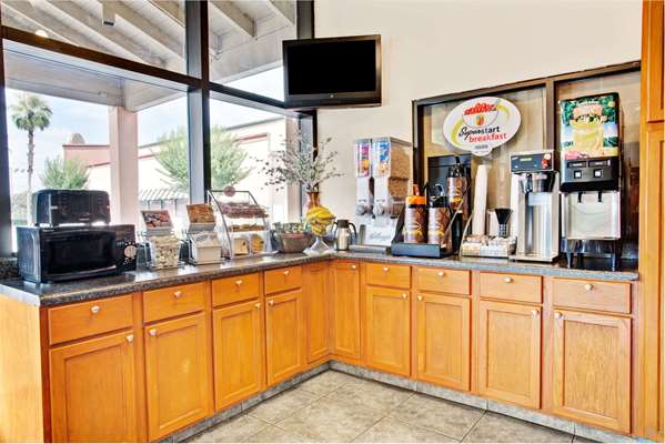  - Super 8 Motel Maingate Kissimmee