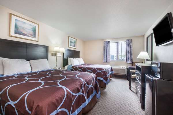  - Super 8 Hotel Cleveland