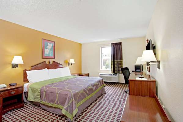 - Super 8 Hotel Forrest City - I-40, Exit 241