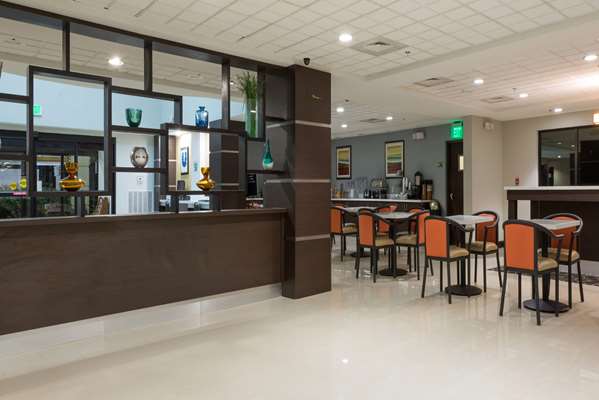  - Wingate by Wyndham Sulphur - I-10, Exit 20