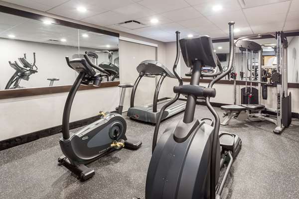 Fitness/ Exercise Room - Wingate by Wyndham Hotel & Convention Center Orlando