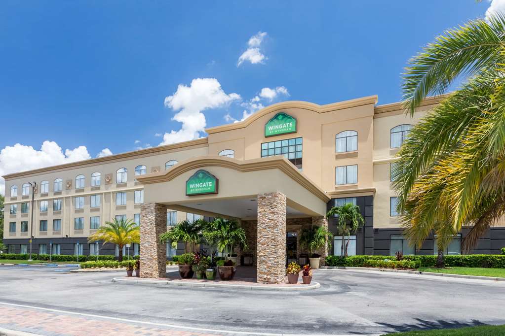 Wingate by Wyndham Convention Ctr