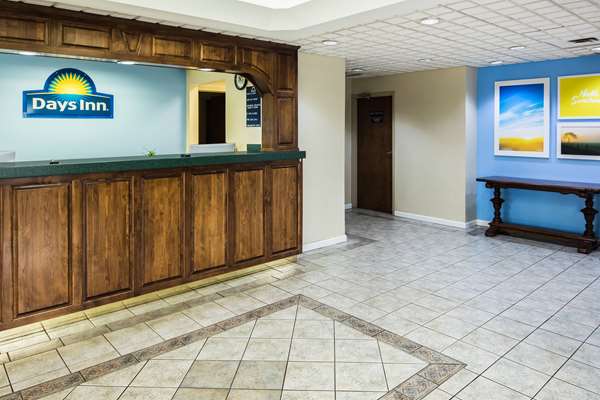  - Days Inn Fort Campbell Oak Grove - I-24, Exit 86