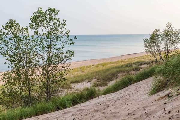 Beach - Super 8 Hotel Valparaiso