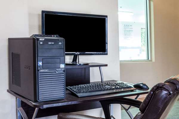 Conference Area - Super 8 Hotel Valparaiso