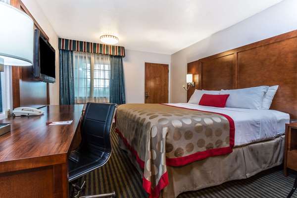  - Ramada Hotel Mountain View